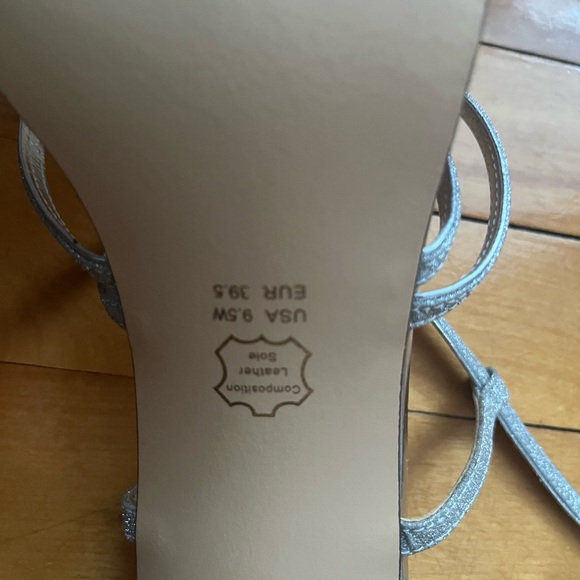 Chaussures Mickael Kors neuve jamais porté. - Picture 8 of 8